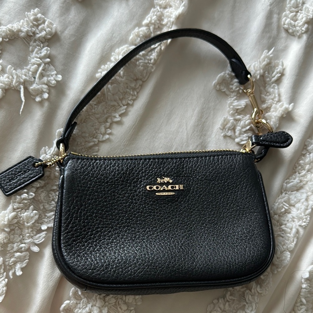 Coach Black Leather Women's wristlet